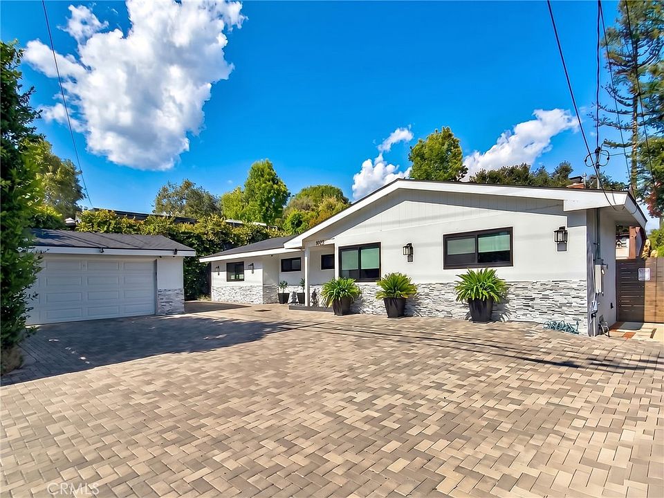 1st image of 1023 Atlee La Canada