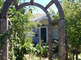 3848 34th Ave SW, Seattle, WA 98126