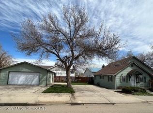 115 E 7th St, Craig, CO 81625