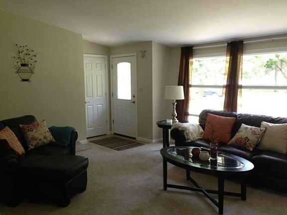 A view from the dining area looking at the front door, notice the entry closet!
