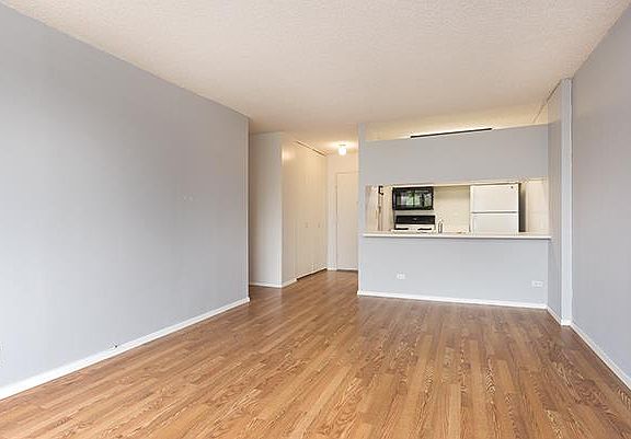 2nd image of 62-54 97th Pl #5N