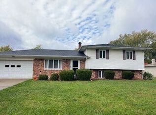 1304 N Roseway Dr, Indianapolis, IN 46219