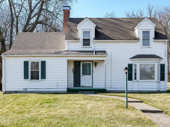 301 W Singer St, Springfield, OH 45506