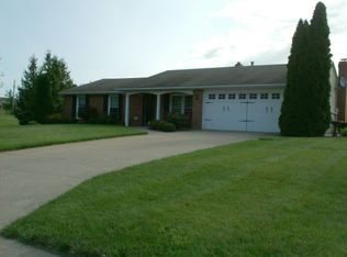 14614 Ridgecrest Dr, Leo, IN 46765
