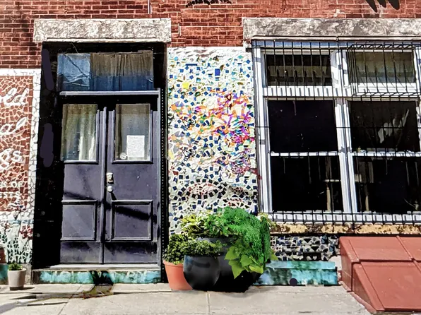 1400 N 4th St #1, Philadelphia, PA 19122