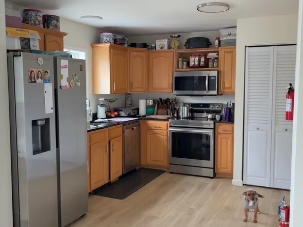 211 Hill Dr #213, State College, PA 16801