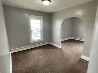 516-518 W 6th St #516-1/2, Waterloo, IA 50701