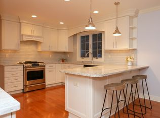 399 Haverstraw Rd, Montebello, NY 10901