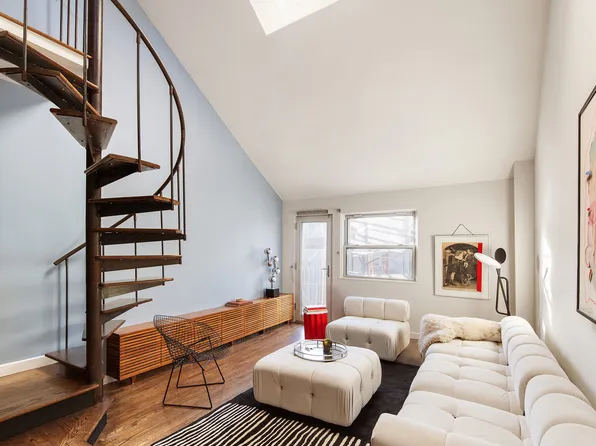 211 Thompson Street image 1 of 9