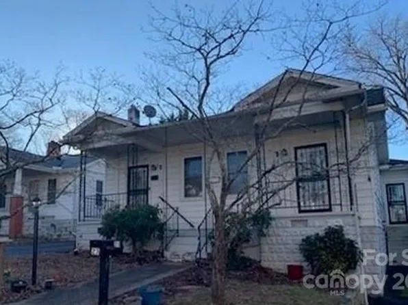 25 & 23 Oteen Park Ln, Asheville, NC 28805