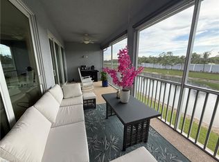 2543 Seychelles Dr #607, Naples, FL 34112