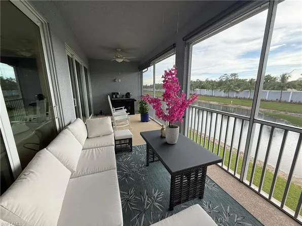 2543 Seychelles Dr #607, Naples, FL 34112