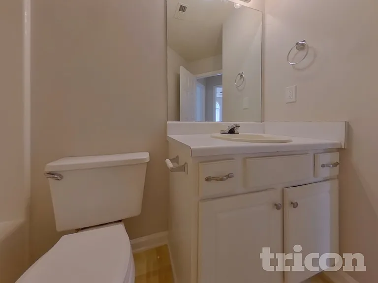 3020 Lake Park Ct — Photo 14