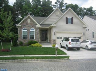 86 Virginia Dr, Atco, NJ 08004