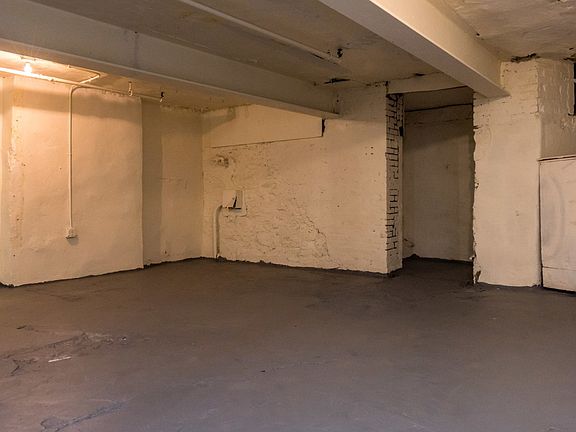 3rd image of 175 Stockholm St APT 101S