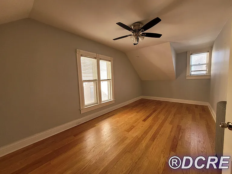 822 Michigan Ave — Photo 19