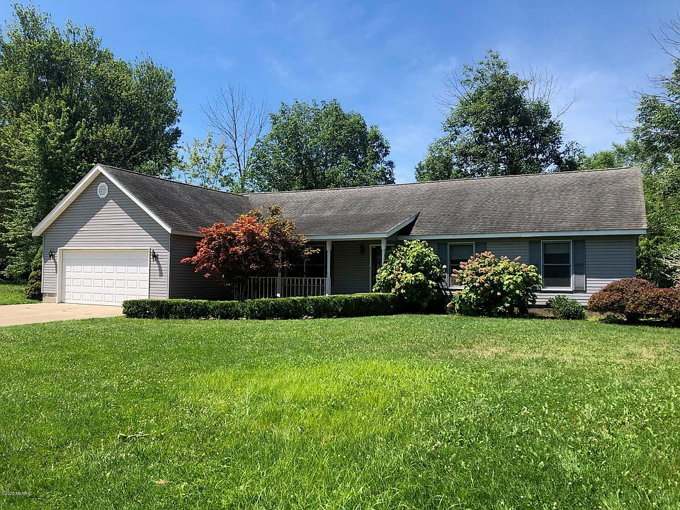 1st image of 43460 Van Auken Dr