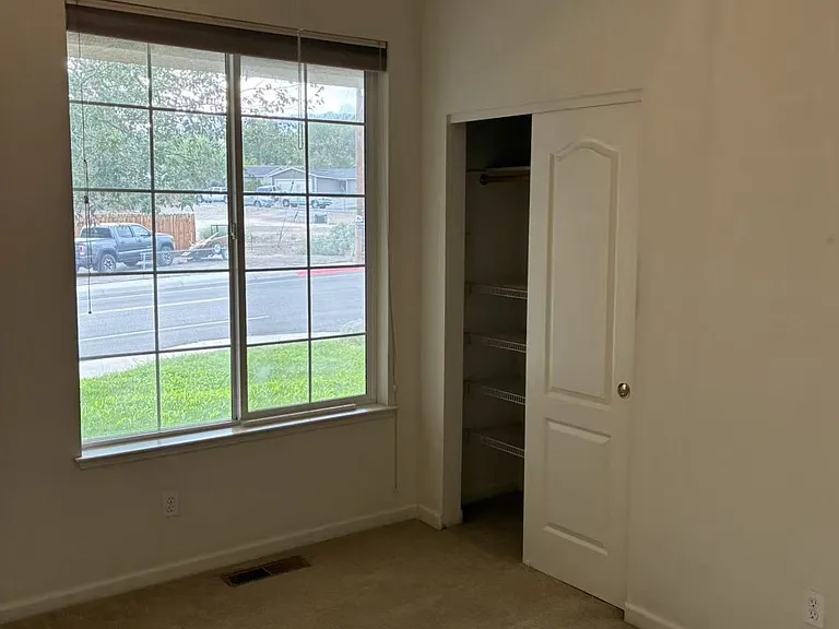1497 Wessex Cir — Photo 7