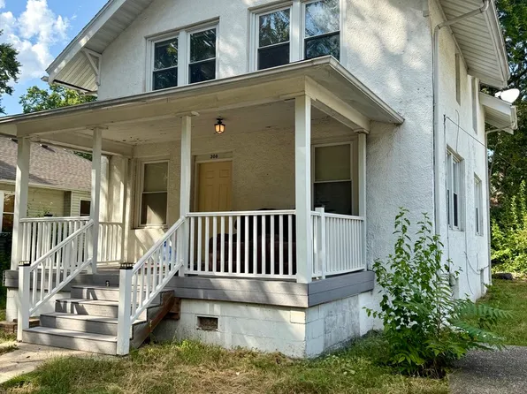 306 W Beardsley Ave, Champaign, IL 61820