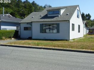 94232 6th St, Gold Beach, OR 97444
