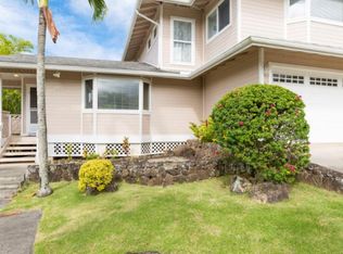 625 Hanale Pl, Kailua, HI 96734