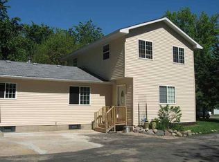 N1331 Thistle Dr, Genoa City, WI 53128