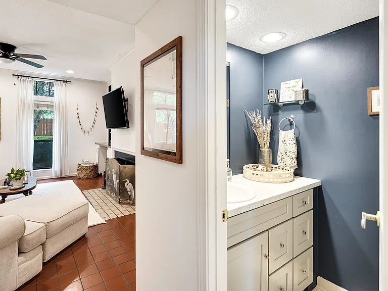 1707 Belvedere Ct #1707 — Photo 15