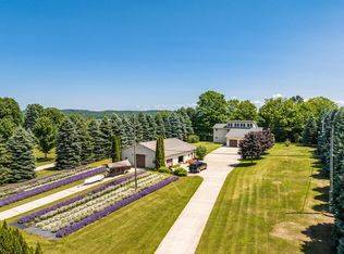 4133 Old Mission Rd, Traverse City, MI 49686