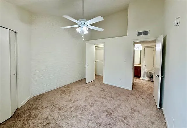 2100 Pasadena Ave #301 — Photo 9