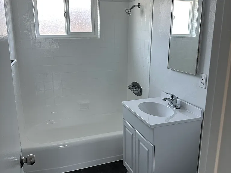 9154 Stewart and Gray Rd — Photo 15