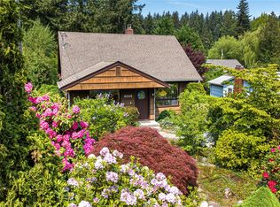 4060 NE 174th St, Seattle, WA 98155