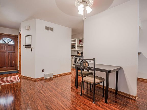 4th image of 2423 Willowood Dr