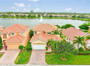 8381 Sumner Ave, Fort Myers, FL 33908