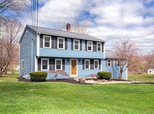 3 Handy Rd, Blackstone, MA 01504