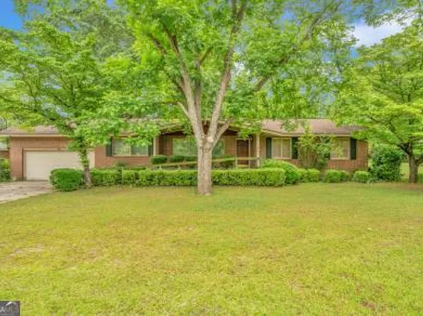 111 Roberson St, Dublin, GA 31021