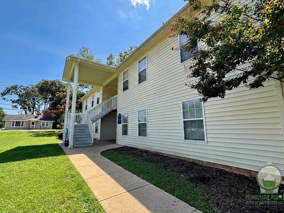 522 McNeely Cir #5A
