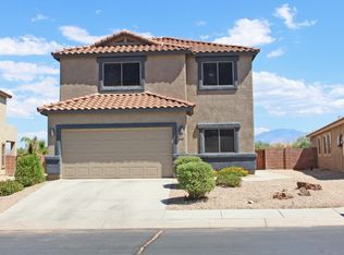 8702 N Moonfire Dr, Tucson, AZ 85743