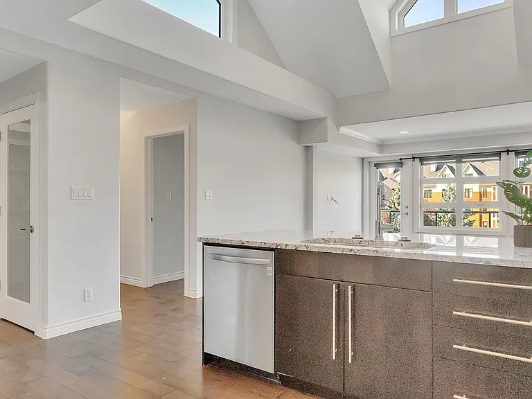 9603 98th Ave NW — Photo 10