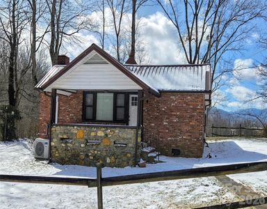 1332 Sonoma Rd, Canton, NC, 28716