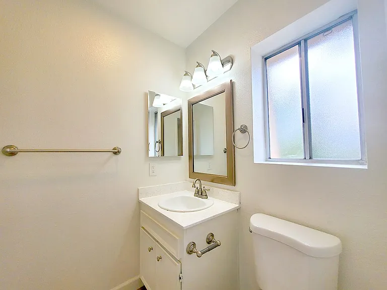 5614 Lauretta St — Photo 14