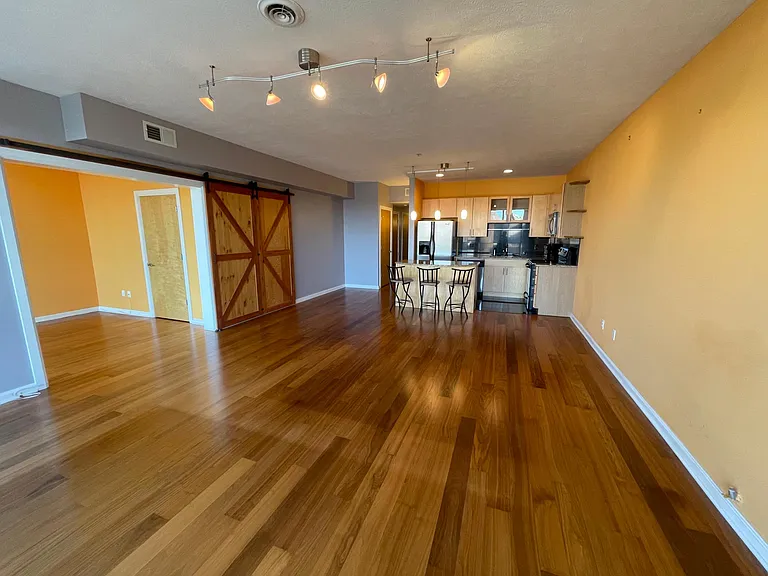 1237 Washington Ave #906 — Photo 7