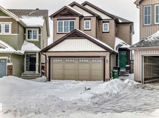2823 Duke Cres SW, Edmonton, AB T6W 3Y3