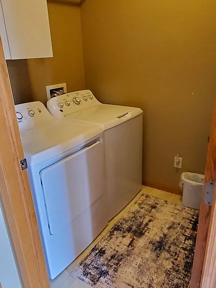 213 S Okoboji Grove Rd #D101 — Photo 11