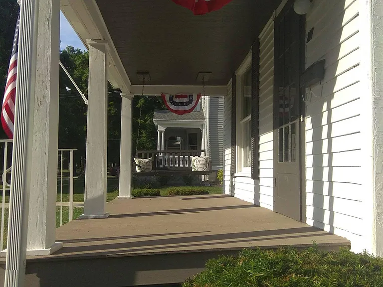 287 Sandusky St — Photo 4