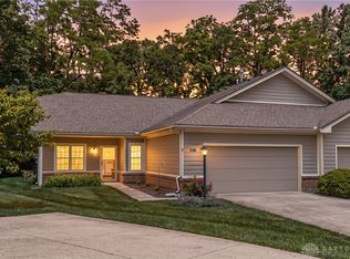 3366 Darbyshire Dr, Dayton, OH 45440