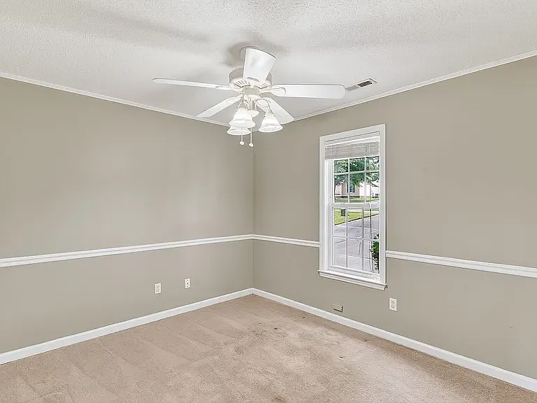 632 Waterford Dr — Photo 15