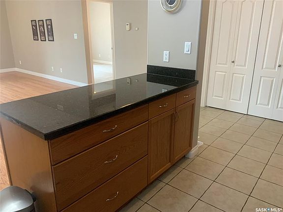 3rd image of UNIT 403-333 Nelson ROAD