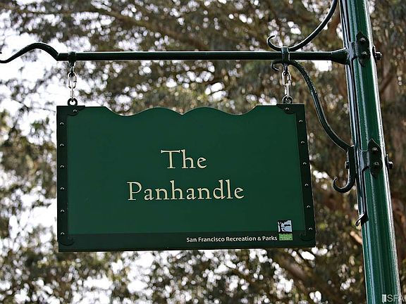 2nd image of 1555 Oak St