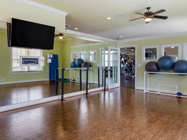 TheGardensatAnthonyHouse_YogaRoom