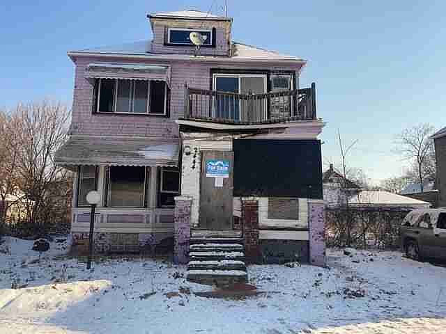 2442 Canton
